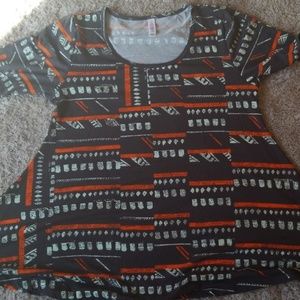 Lularoe small Perfect T